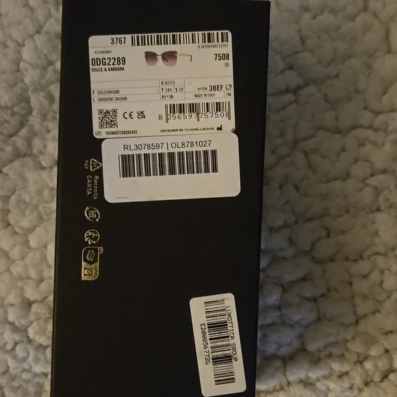 AUTHENTIC Dolce & Gabbana Gold Frame Sunglasses with Brown Lenses - Picture 9 of 9